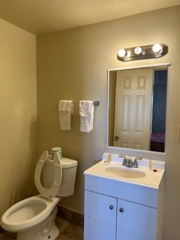 Gallup Travelodge Экстерьер фото