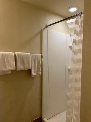 Gallup Travelodge Экстерьер фото